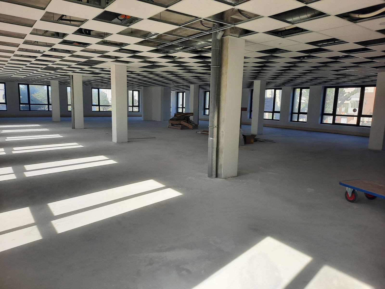 2022 – Aménagement d&rsquo;un plateau de bureaux – MIROIR – Vénissieux proche de LYON