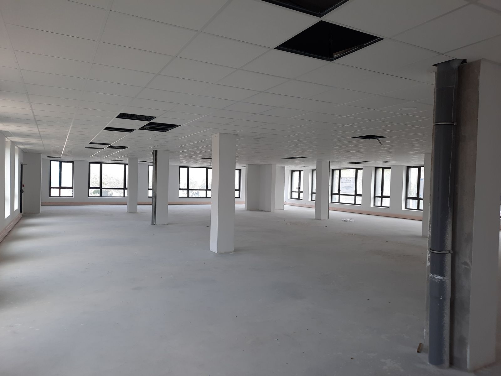 2022 – Aménagement d&rsquo;un plateau de bureaux – MIROIR – Vénissieux proche de LYON